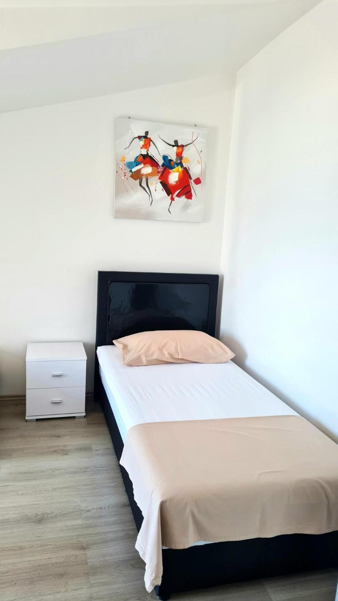 Apartment Ante Dugi Rat Exteriör bild